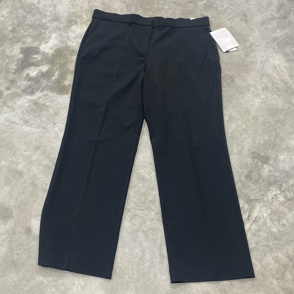 Sag Harbor Stretch Womens Pants Size 14 NWT Black Dress Career Work Classic